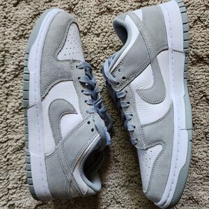 Nike Dunk SE Low Light Pumice Brand New Sz 8.5